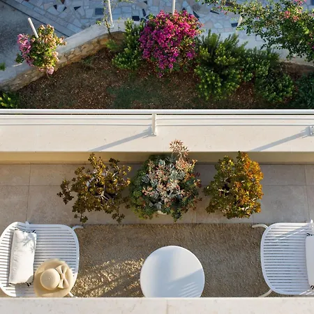 Anadea Mit Whirlpool By Interhome トロギール