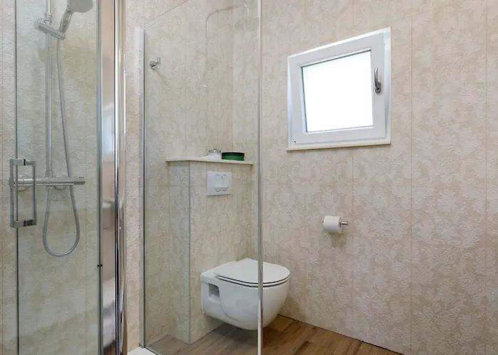 Anadea Mit Whirlpool By Interhome